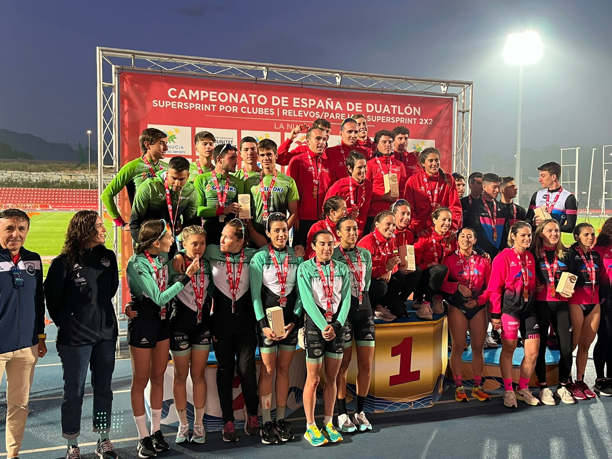 Bronce para Saltoki Trikideak en la Primera División de la Liga Nacional de Clubes de Duatlón